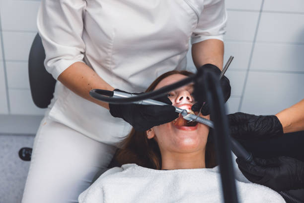 Best Emergency Root Canal Treatment in Farngton Hills, MI